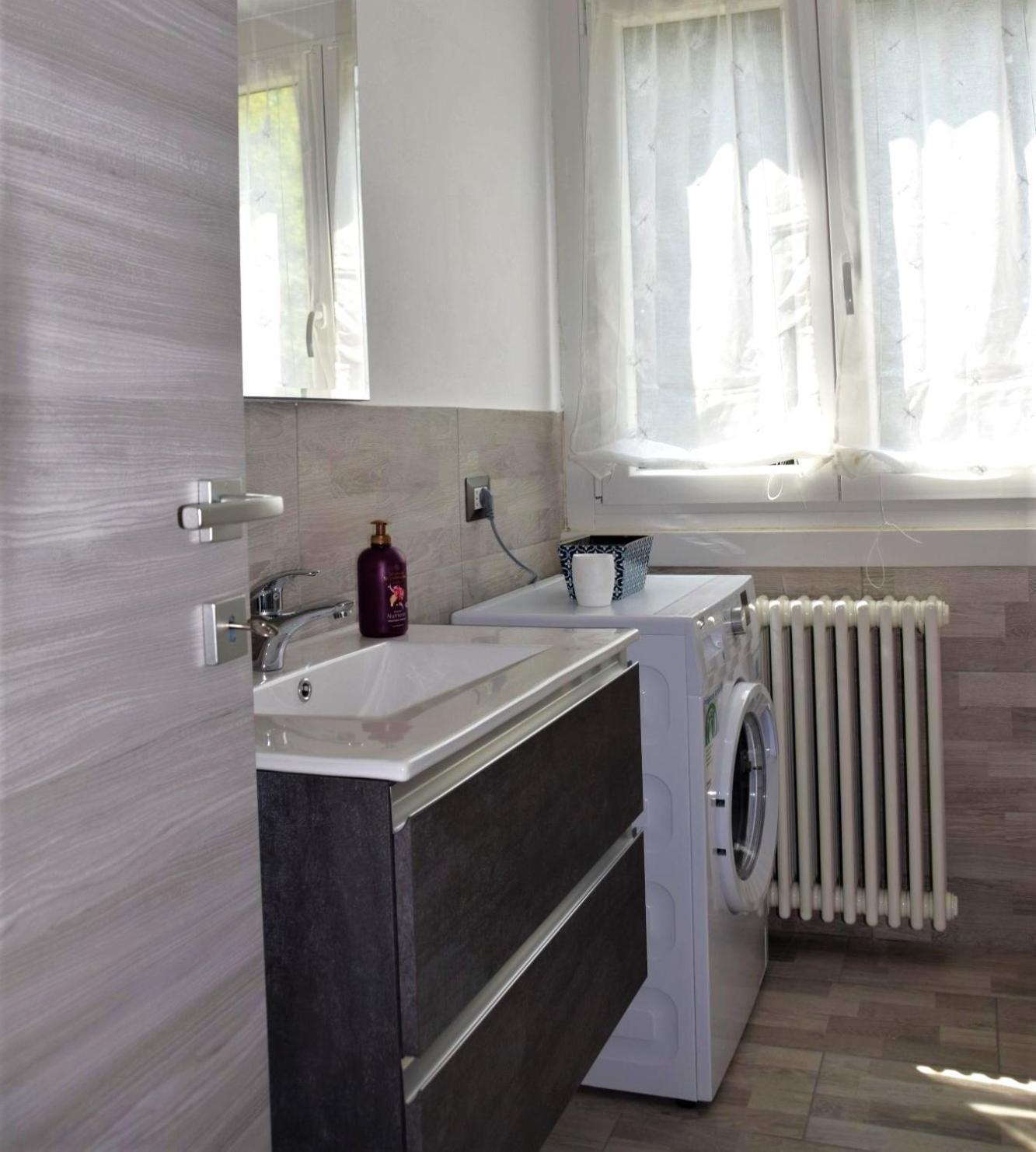 波斯科Green House Mountain Lake Iseo Hospitality公寓 外观 照片